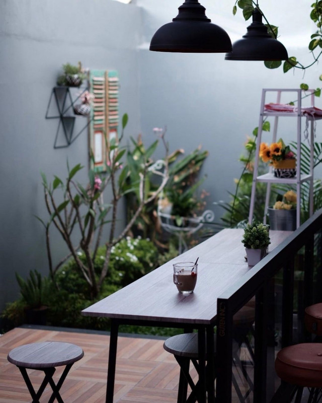Ide Jitu Hadirkan Area Nongkrong ala Kafe di Rumah