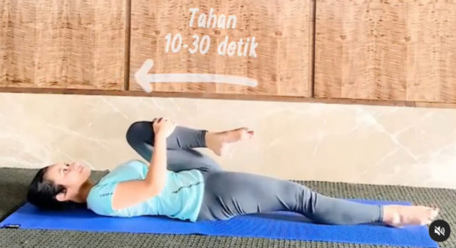 Latihan Gerak Ini Bikin Kerja di Rumah  Bebas Nyeri Punggung