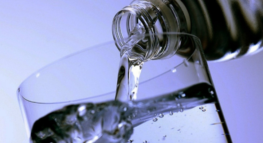 Awas Dehidrasi! Sebabkan Lelah  Mental hingga Kerusakan Otak