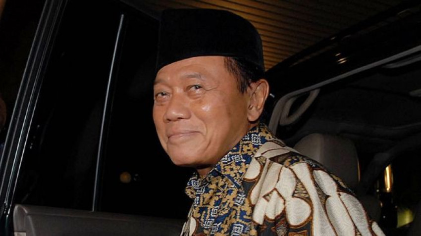 Jejak Harmoko, Mantan Jurnalis Jadi Menteri hingga Dirikan Pesantren