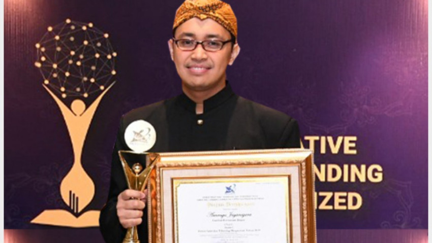 Anuraga Raih Gelar Profesor Termuda IPB University karena Rajin Menulis