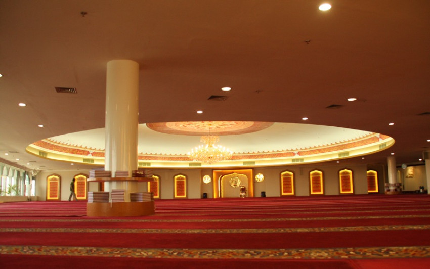 Masjid Keren Ini Ada di Mal, Sering Jadi Tempat Kajian di Youtube