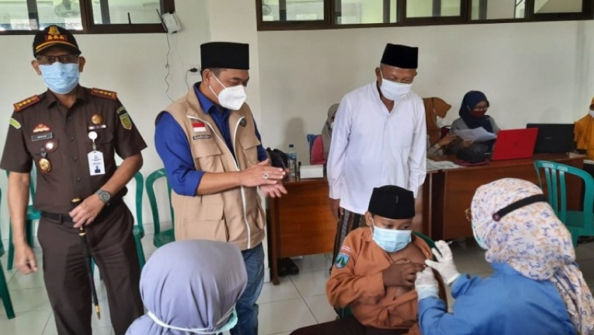 Demi Imunitas Santri, Ponpes Darul Ulum Gelar Vaksinasi Massal