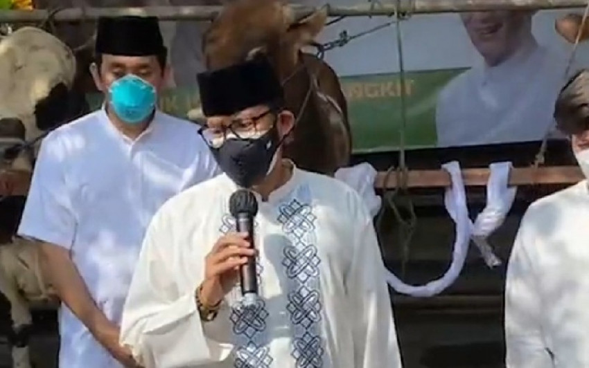 Saat Menteri Gandeng Ormas dan Pemuda Bagikan 1.000 Hewan Kurban