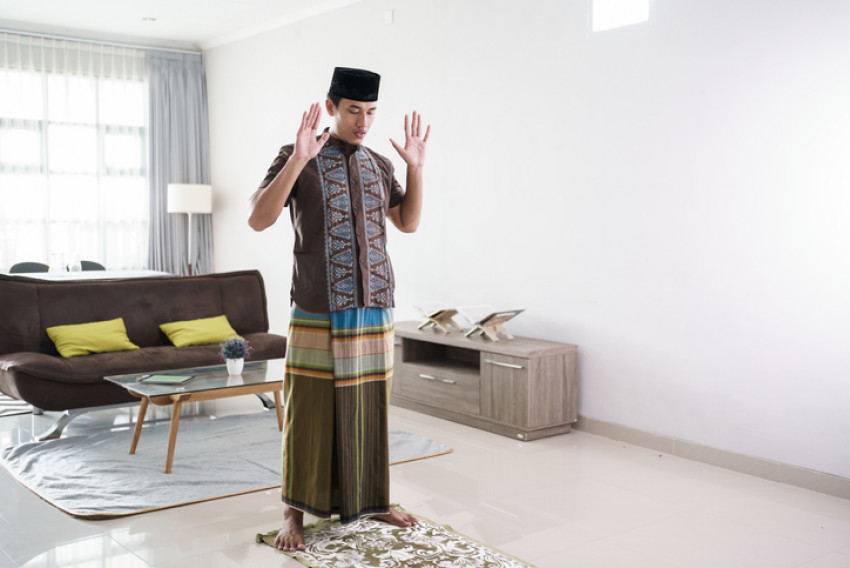 Tujuh Jenis Bacaan Tahmid Setelah Bangkit dari Rukuk