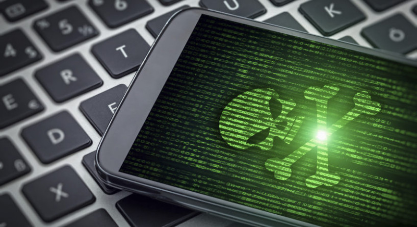 Awas, 8 Aplikasi Ini Tukang Curi Data di Ponsel Android