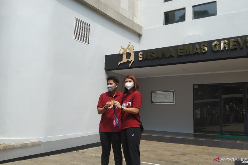Kejutan Anies, Greysia-Apriani Terharu Namanya Terukir Jadi Sasana Emas