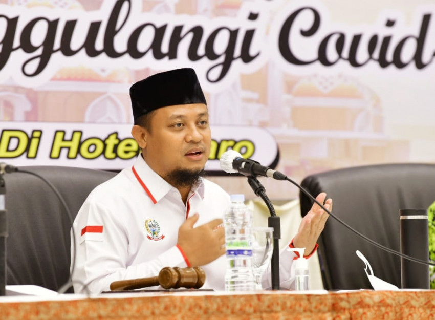 Sukseskan Percepatan Vaksinasi Sulsel, Gubernur Gandeng Dewan Masjid