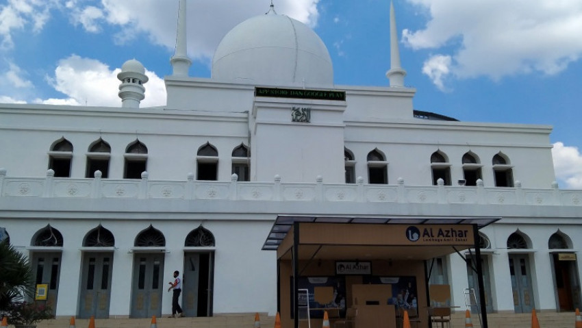 Masjid Agung Al-Azhar Jakarta Buka Aktivitas Shalat Berjamaah