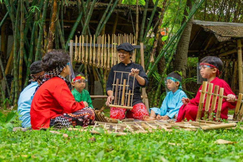 Kemendikbudristek Bentuk Lembaga Manajemen Kolektif Musik Tradisi Nusantara