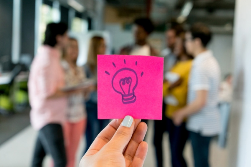 Sandiaga Dorong Mahasiswa Turut Andil Dalam Pertumbuhan Ekonomi Kreatif dan UMKM