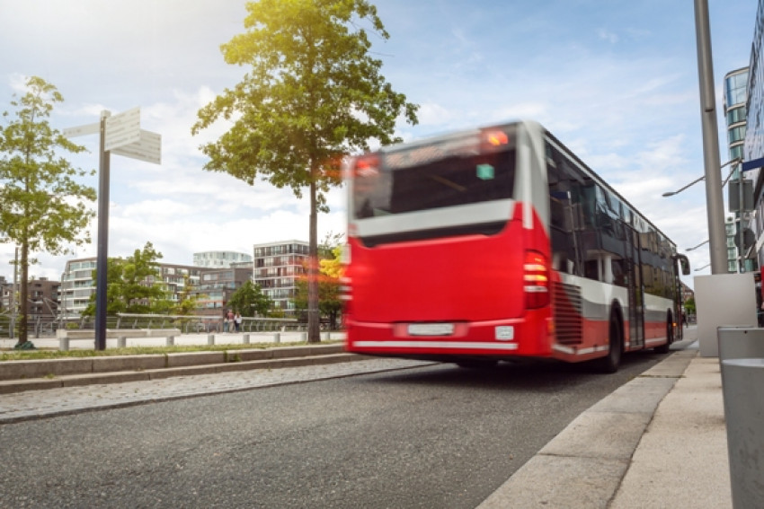Keluar dari PNS, Muslim Ini Sukses Jalankan Bisnis PO Bus