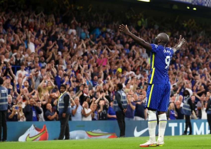 Cetak Dua Gol, Lukaku Bawa Chelsea Menang 3-0 atas Aston Villa