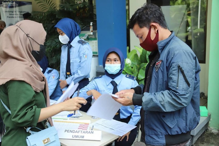 Alumni Sekolah Penerbangan Ini Gelar Vaksinasi Covid-19 dan Donor Darah