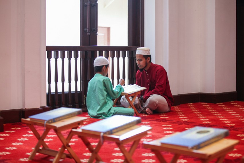 Mengenal Tingkatan Ahli Qur'an, Penghafal Qur'an Paling Mulia