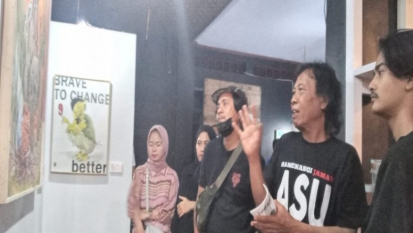 Komunitas Seniman Batang Gelar Pameran Karya Lukis Dekoratif