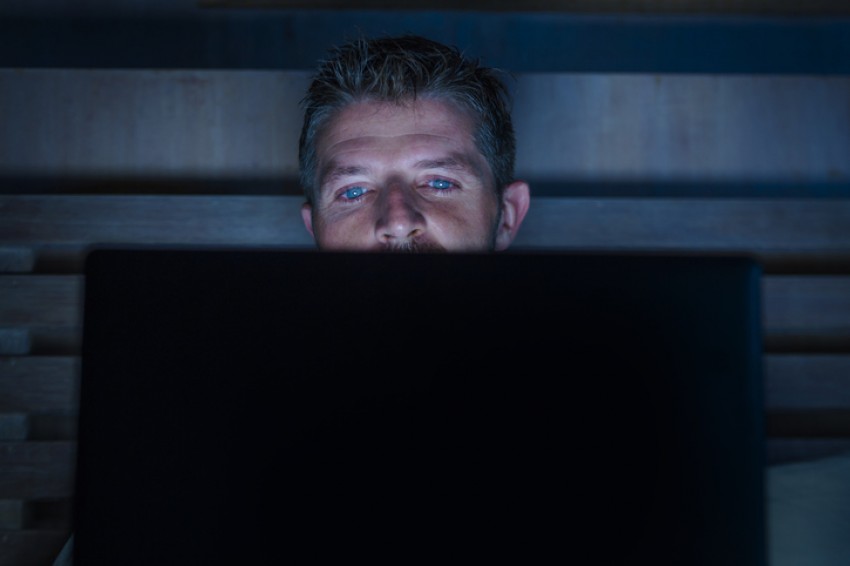 Pornografi Tak Hanya Haram tapi juga Berbahaya bagi Otak