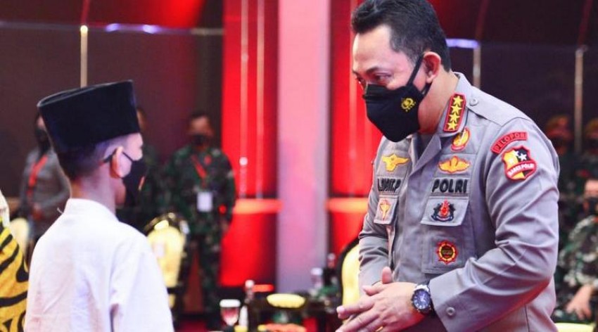 Kapolri Targetkan Akhir Tahun Vaksinasi Capai 200 Juta Jiwa