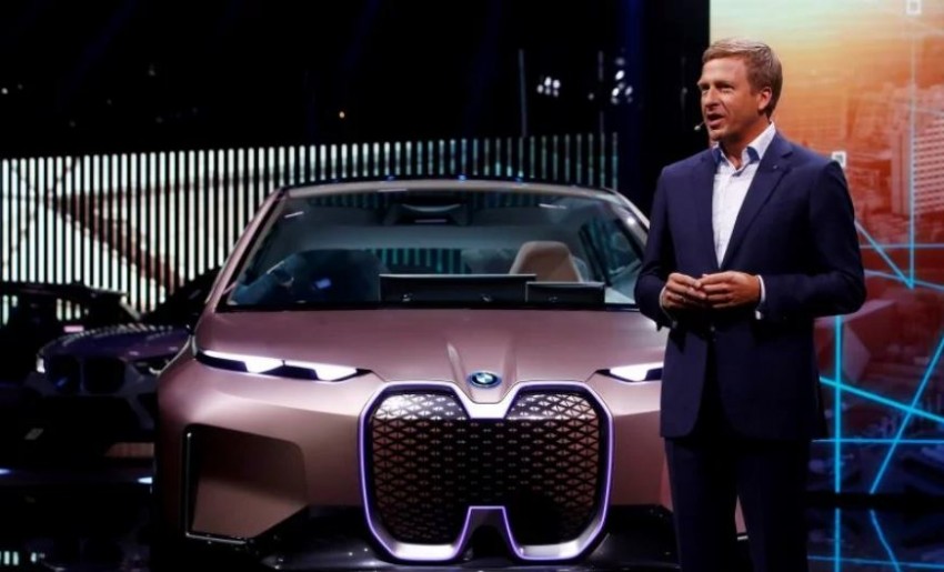 Beralih ke Listrik, BMW Siap Sambut Larangan Mobil BBM Mulai 2030