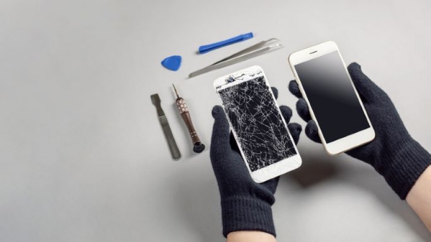 Terkesan Sepele, Ini 3 Alasan Pentingnya Miliki Asuransi Smartphone