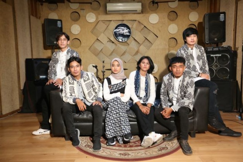 Ada Aris Idol di Single Religi Terbaru Arfa Band