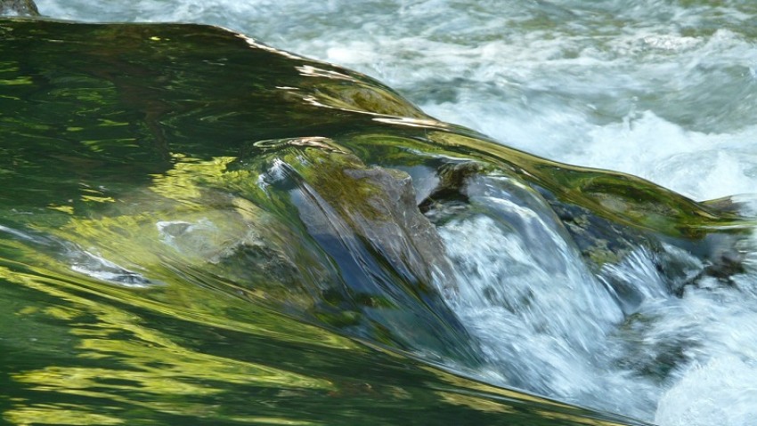 Keindahan Pasar di Surga yang Selalu Dikunjungi Setiap Hari Jumat