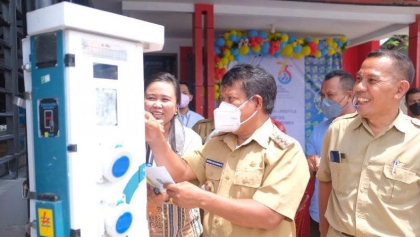 Komunitas Sepeda dan Motor Listrik di Sumba Diresmikan