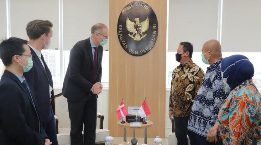Menteri KKP Gandeng Denmark Hadirkan Kapal Ramah Lingkungan