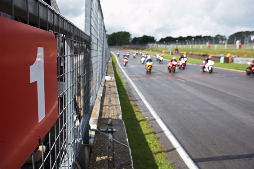 Bamsoet Klaim Balap Motor di Mandalika Tetap Jalan