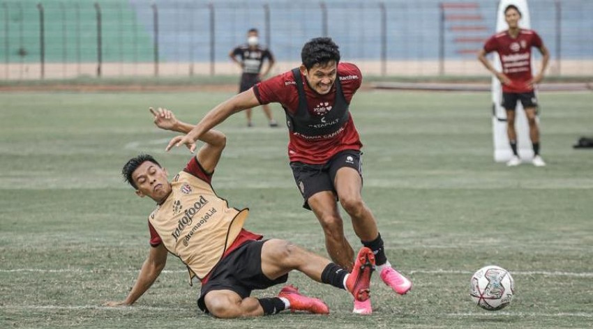 Bali United Siapkan Strategi Bobol Pertahanan Berlapis Persela