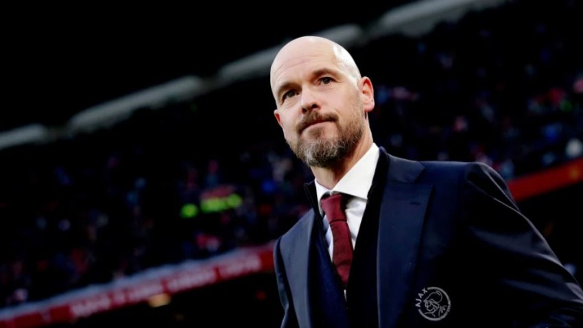 Fokus di Ajax, Erik ten Hag Bantah Isu Latih Manchester United