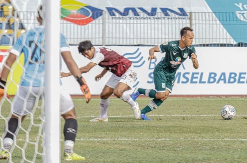 PSMS, Sriwijaya FC dan Dewa United Pastikan Tiket Babak 8 Besar