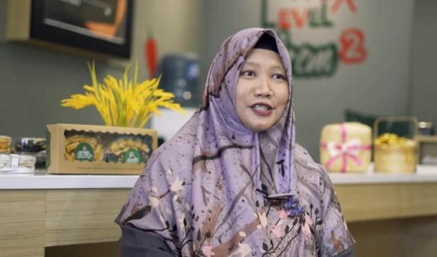 Mundur dari Dosen UI, Sukses Jalankan Usaha Arem-arem Mie