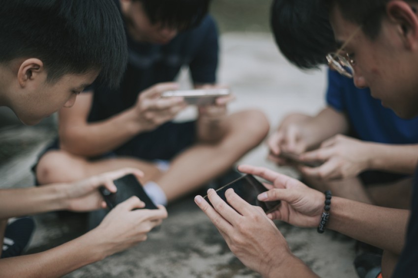 Founder Drone Emprit Kritik E-Sport Masuk Kurikulum: Cuma Bikin Anak Kecanduan Game