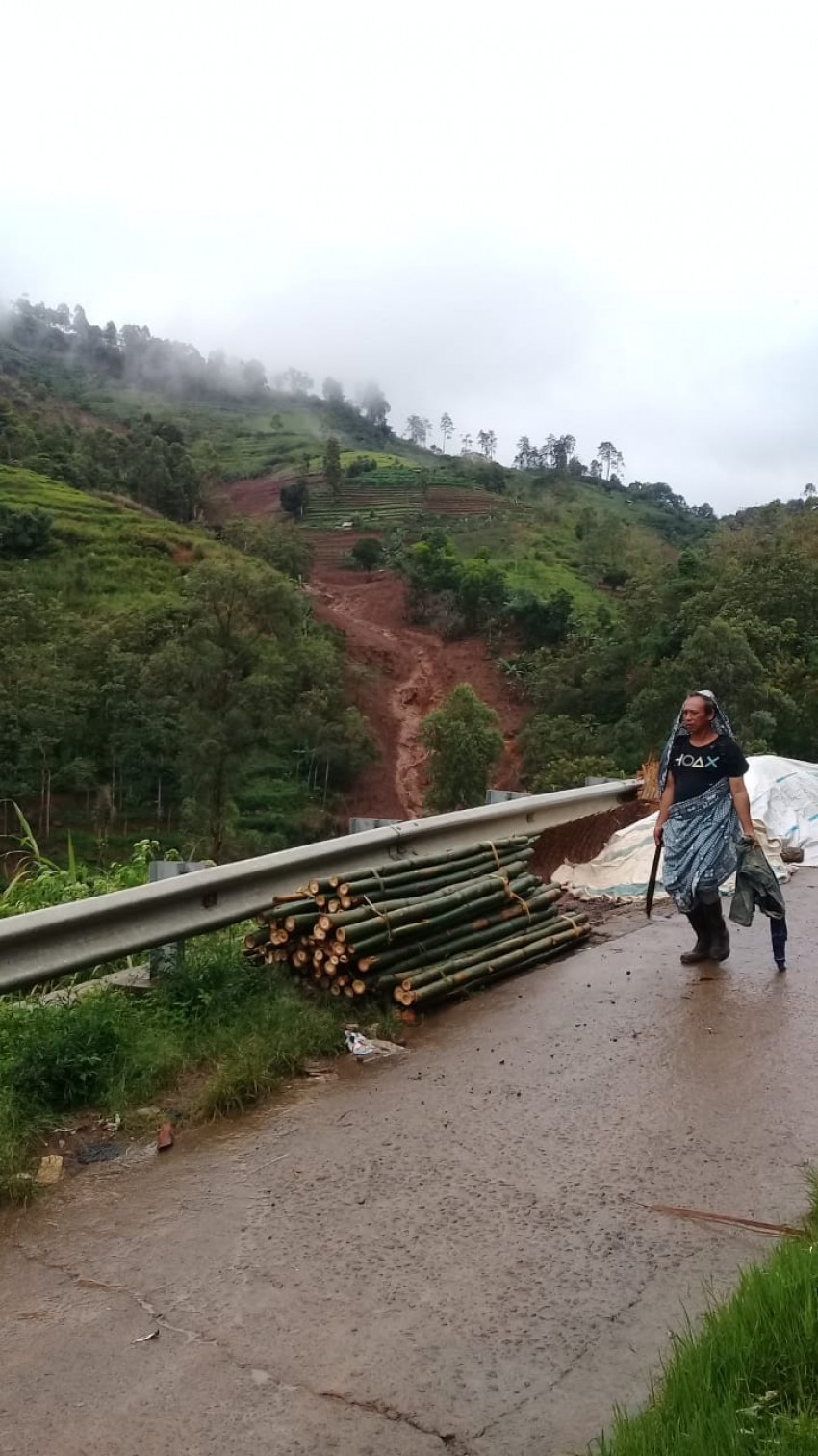 Akses Jalan ke Desa Cinta Sudah Bisa Dilalui Kendaraan