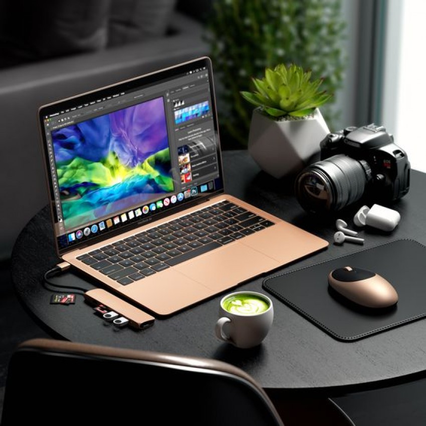 7 Gadget Terbaik Tahun 2021 dari Smartphone Hingga Earbud