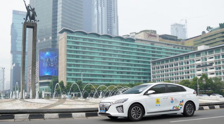 Kendaraan Listrik Bisa Tekan Impor Minyak