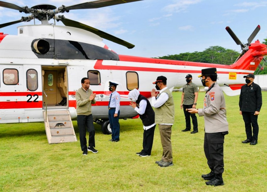 Tinjau Erupsi Semeru, Jokowi Pastikan Tanggap Darurat Berjalan