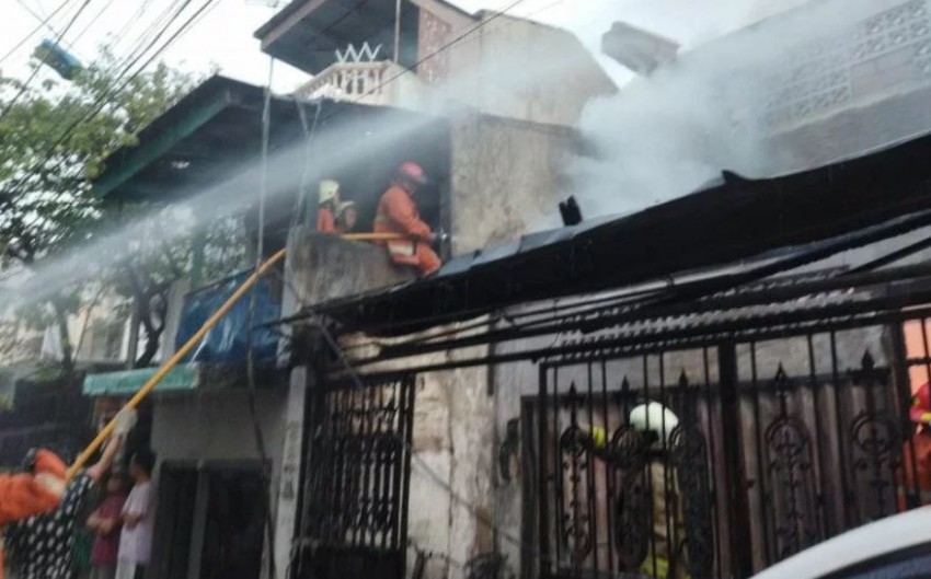 Kebakaran di Permukiman Tambora, Satu Keluarga Meninggal Dunia