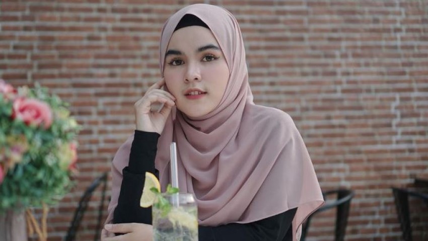 5 Barang Wajib Ada di Mobil Penyanyi Shalawat Nada Sikkah