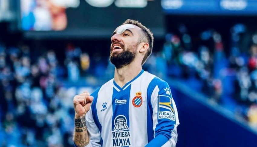 Espanyol Kalahkan Levante 4-3, Valencia Unggul dari Elche 2-1