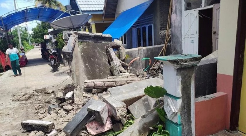 BNPB: 230 Rumah Rusak Berat Akibat Gempa di NTT