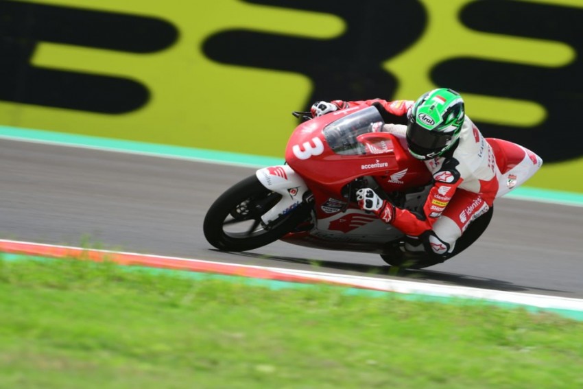 Pebalap Muda Fadillah Arbi Siap Bertanding di FIM Moto3 2022