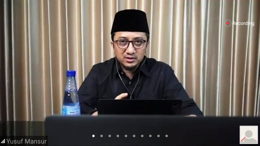 Nobar Final AFF 2020 di Masjid, UYM: Kuatkan Doa, Perbanyak Dzikir