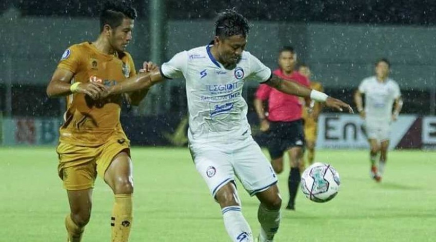 Menang Tipis atas BFC, Arema FC Gusur Persib Bandung di Puncak Klasemen