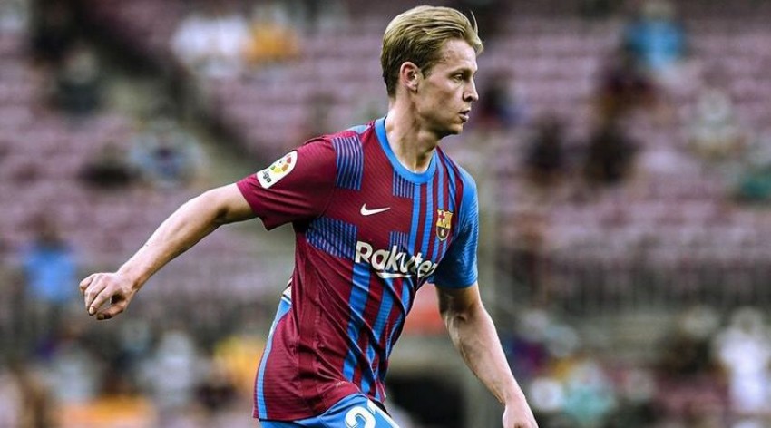 Chelsea Ajukan Tawaran Rp653 Miliar untuk Gelandang Barcelona Ini