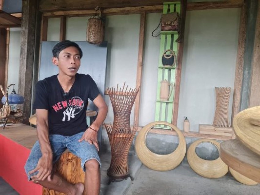 Dua Tahun Pandemi, Usaha Pengrajin Bambu Ini Mulai Banjir Orderan