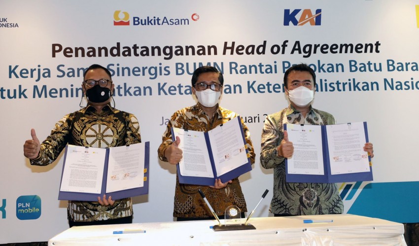 Sinergi BUMN: Amankan Pasokan Batu Bara, PLN Teken HoA dengan PTBA dan KAI