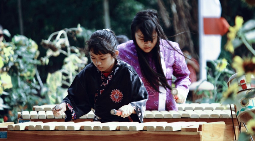 Menparekraf Dorong Alat Musik Kolintang Menjadi Warisan Budaya UNESCO