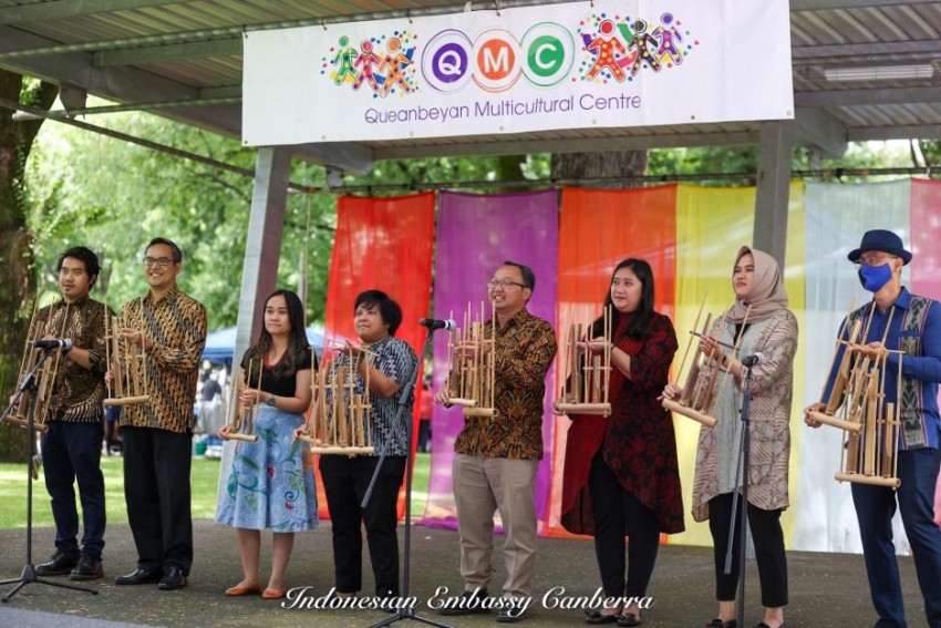 Terajana Versi Angklung Meriahkan Festival Multi Budaya di Australia